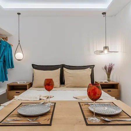 Little Diamond Of Naxos